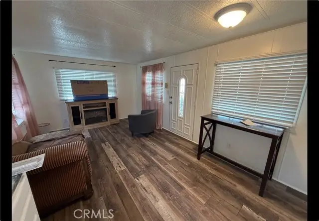 7800 Balboa Blvd #51, Van Nuys, CA 91406 - Image #2