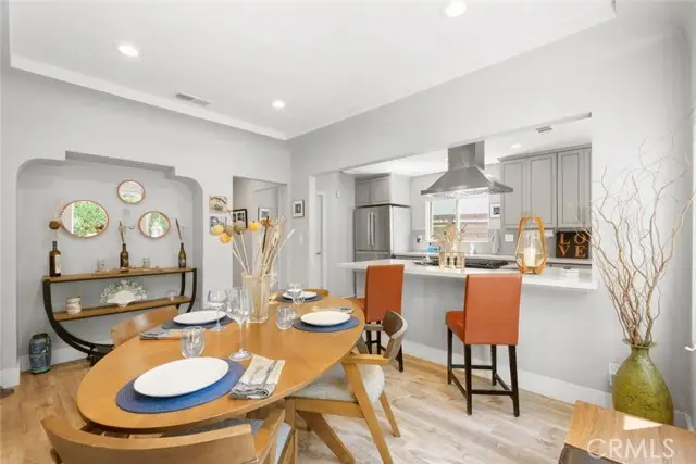 1820 Alsace Avenue, Los Angeles, CA 90019 - Image #3