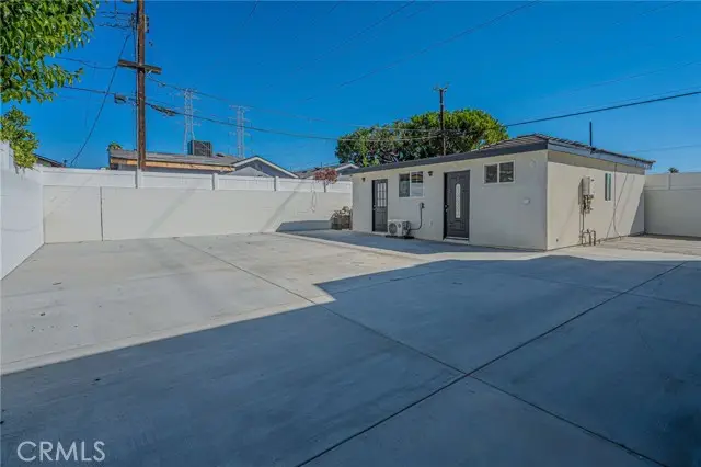 14106 Gruen Street, San Fernando Valley, CA 91331 - Image #3