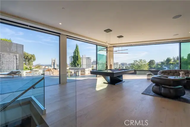 1947 Glencoe Way, Los Angeles, CA 90068 - Image #2