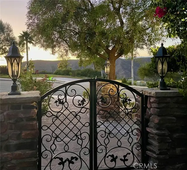 28346 Linda Vista Street, Canyon Country, CA 91387 - Image #2