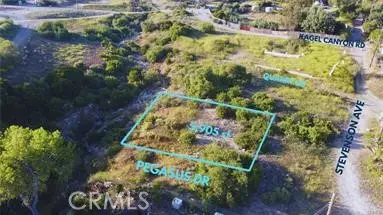 166 Pegasus Dr, Sylmar, CA 91342 - Image #1