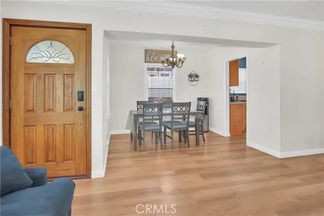 1343 N Whitnall Hwy, Burbank, CA 91505 - Image #2