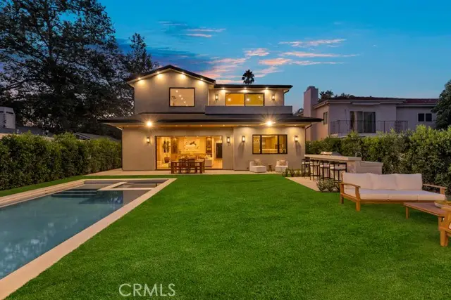 13024 Bloomfield Street, Studio City, CA 91604 - Image #1