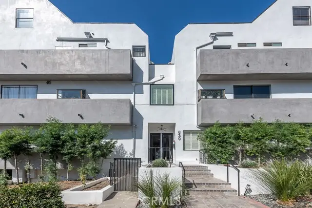 839 Larrabee Street #6, West Hollywood, CA 90069 - Image #2