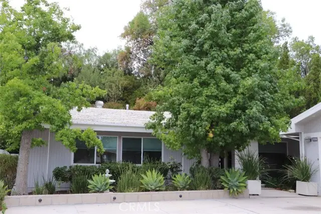 5357 Ellenvale Avenue, Woodland Hills, CA 91367 - Image #2