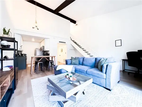 5460 White Oak Avenue #C338, Encino (los Angeles), CA 91316