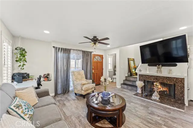 22617 Copper Hill Drive #121, Santa Clarita, CA 91350 - Image #1