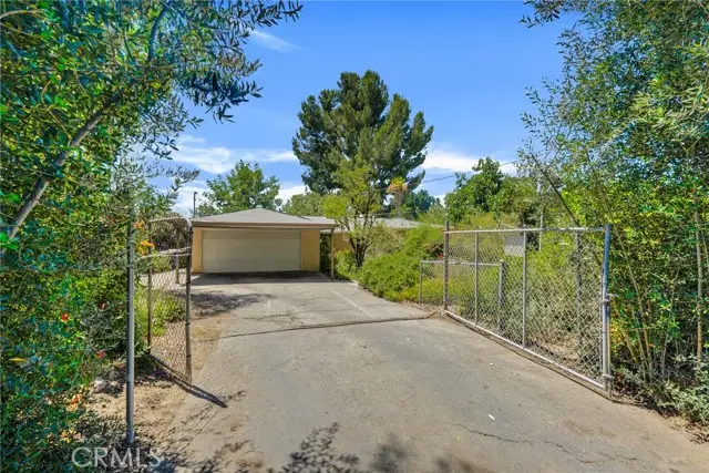 21724 Chatsworth Street, Chatsworth, CA 91311 - Image #2