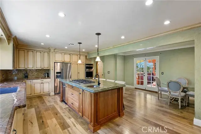 11265 Sunshine Terrace, Studio City, CA 91604 - Image #1