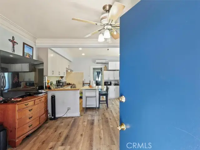 2245 W 27th Street, Los Angeles, CA 90018 - Image #1