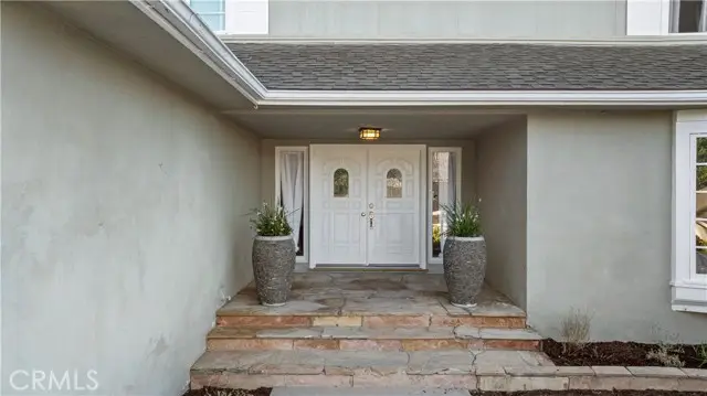 8788 Moorcroft Avenue, Canoga Park, CA 91304 - Image #3