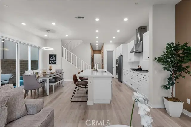 27258 Narrowleaf Willow Lane, Valencia, CA 91381 - Image #1