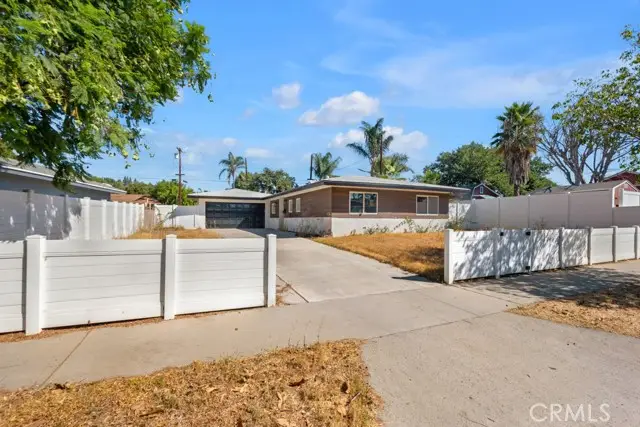 22115 Hackney Street, Canoga Park, CA 91304 - Image #1