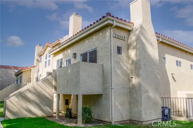 24115 Evans Avenue #1, Santa Clarita, CA 91321 - Image #3