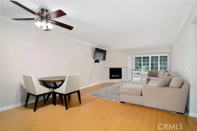 5530 Owensmouth Avenue #123, Woodland Hills, CA 91367 - Image #1