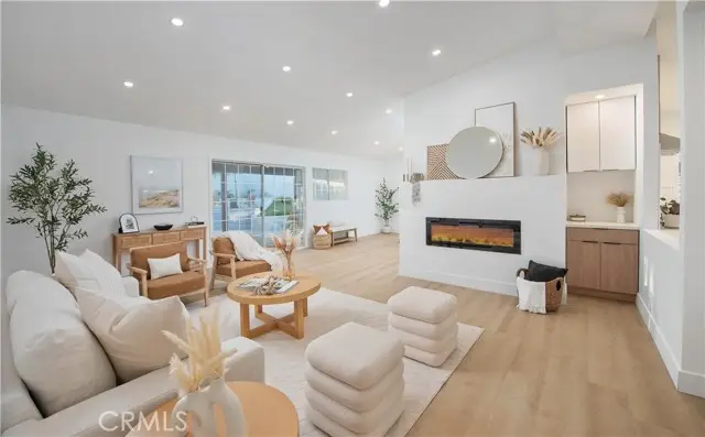 9355 Ruffner Avenue, North Hills, CA 91343 - Image #2