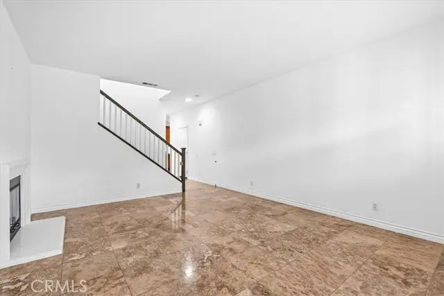 2709 W Madison Cir, Anaheim, CA 92801 - Image #2