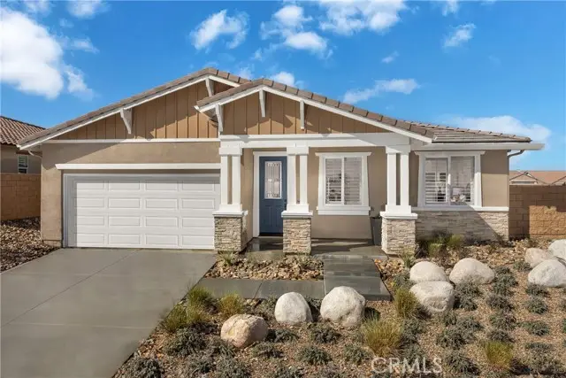 13897 Mesa View Drive, Victorville, CA 92392 - Image #1