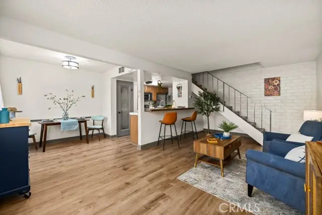 20715 Dot St, Santa Clarita, CA 91350 - Image #3