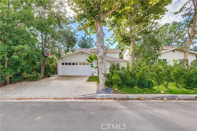 5449 Allott, Sherman Oaks, CA 91401 - Image #2