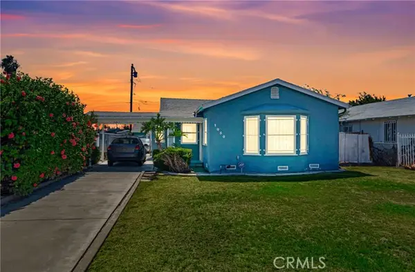 1050 W 96th Street, Los Angeles, CA 90044