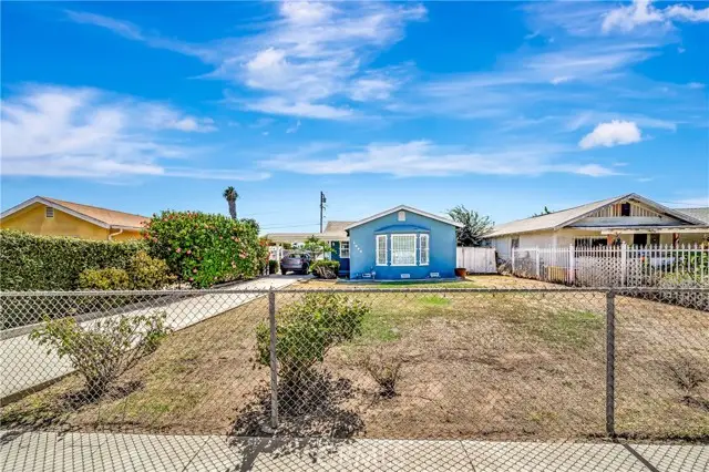 1050 W 96th Street, Los Angeles, CA 90044 - Image #3