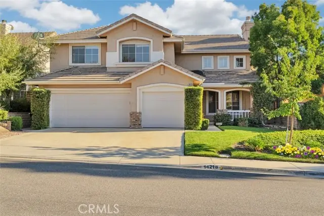 14218 Yellowstone Lane, Canyon Country, CA 91387 - Image #2