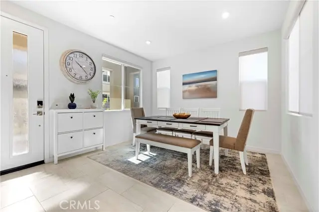 27318 Maverick Place, Valencia, CA 91381 - Image #3