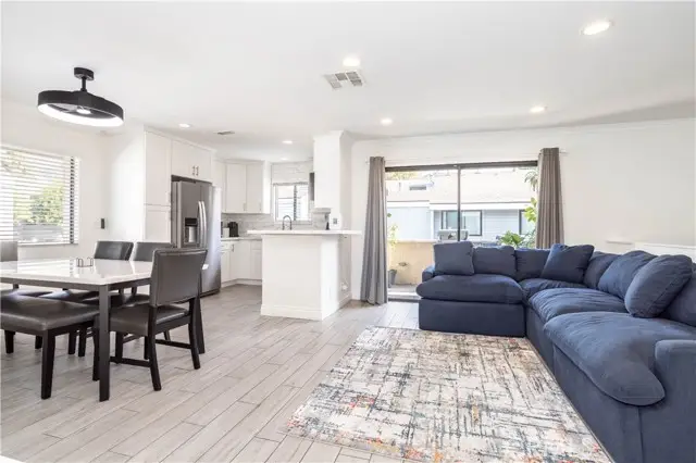 13095 Hubbard Street #1, Sylmar, CA 91342 - Image #2