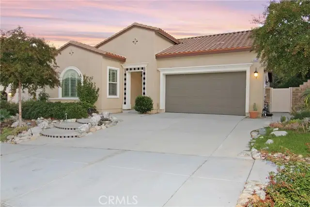 18608 Cedar Crest Drive, Santa Clarita, CA 91387 - Image #2