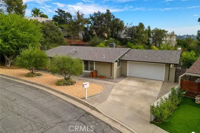 1465 Washburn Road, Pasadena, CA 91105 - Image #1