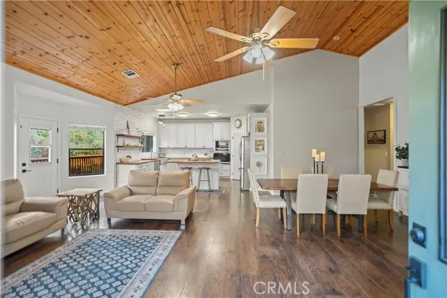 15524 Mil Potrero Hwy, Pine Mountain Club, CA 93222 - Image #2