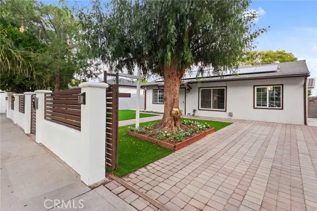 14594 Lyle Street, Sylmar, CA 91342 - Image #3