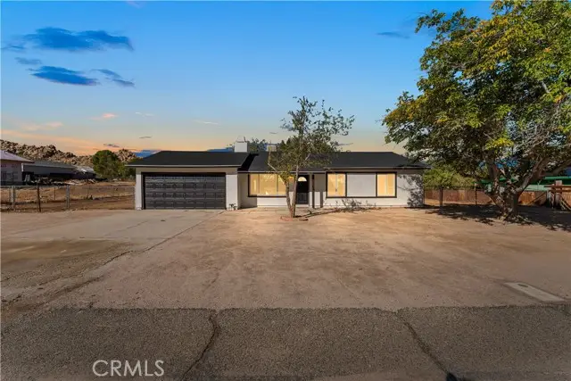 40131 E 174th Street, Palmdale, CA 93591 - Image #2