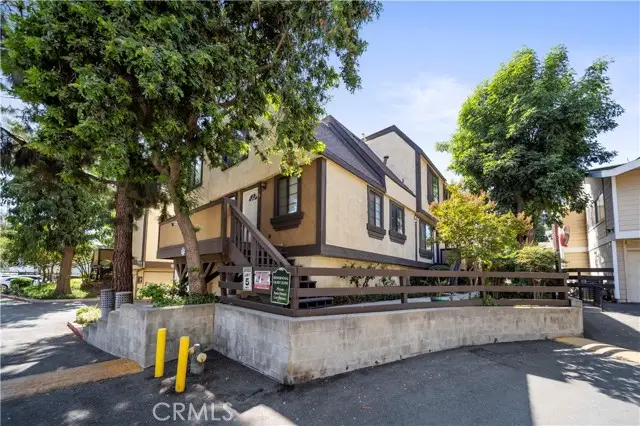 11300 Foothill Blvd #30, Sylmar, CA 91342 - Image #2