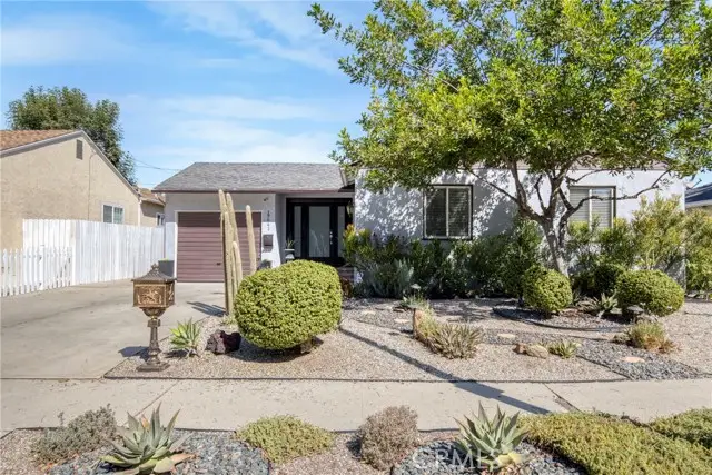 17941 Emelita Street, Encino, CA 91316 - Image #1