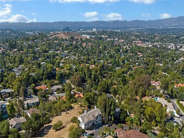 4801 Nomad, Woodland Hills, CA 91364 - Image #3