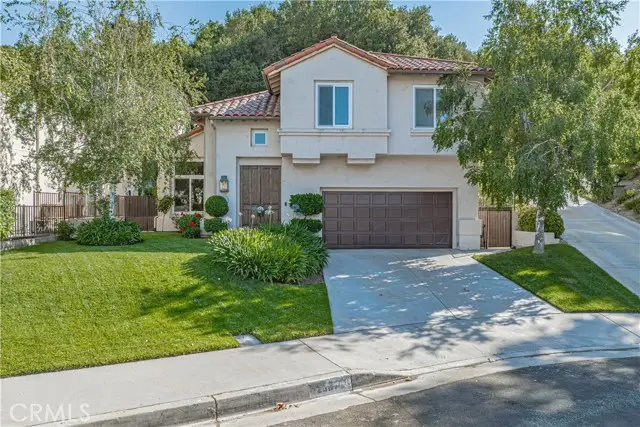 23678 White Oak Court, Santa Clarita, CA 91321 - Image #1