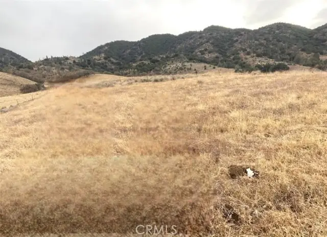 183 Siskiyou Drive, Tehachapi, CA 93561 - Image #2