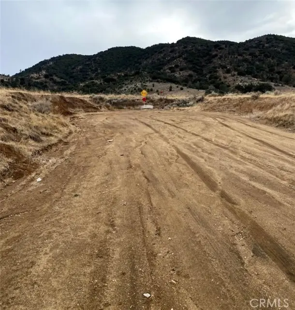 183 Siskiyou Drive, Tehachapi, CA 93561 - Image #3