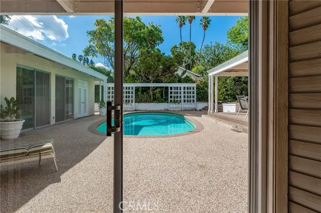 20300 Angelina Place, Woodland Hills, CA 91364 - Image #3