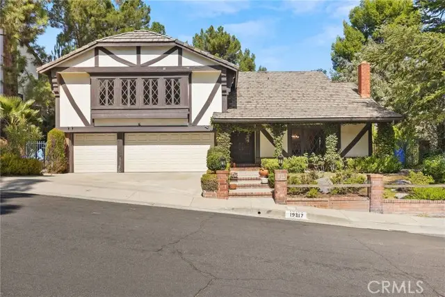 19317 Vista Grande Way, Porter Ranch, CA 91326 - Image #2