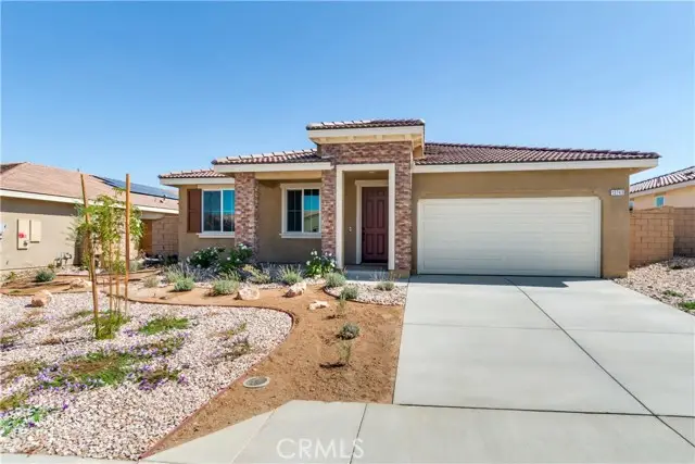 13743 Mesa View Drive, Victorville, CA 92392 - Image #1