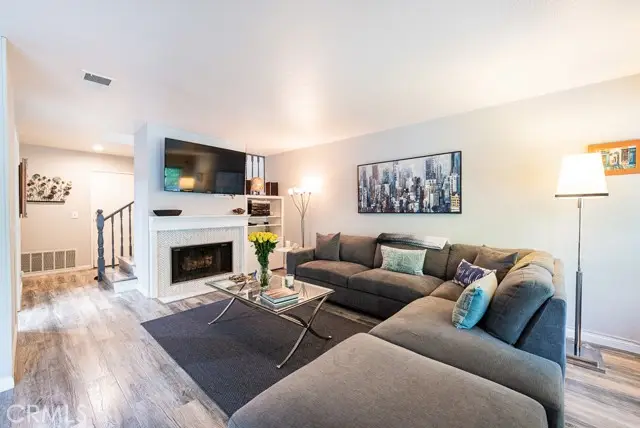 20921 Community Street #12, Canoga Park, CA 91304 - Image #3