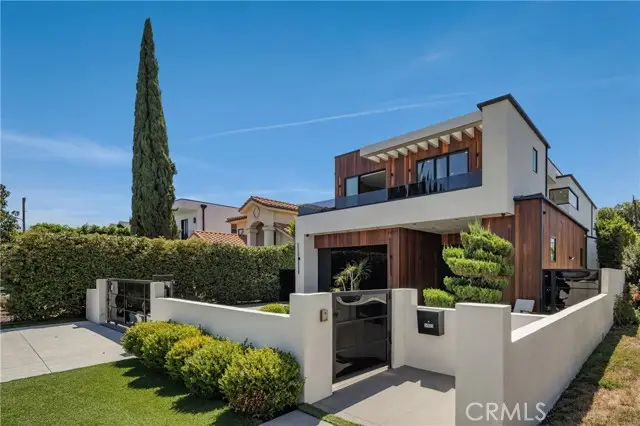 14822 Hesby Street, Sherman Oaks, CA 91403 - Image #3