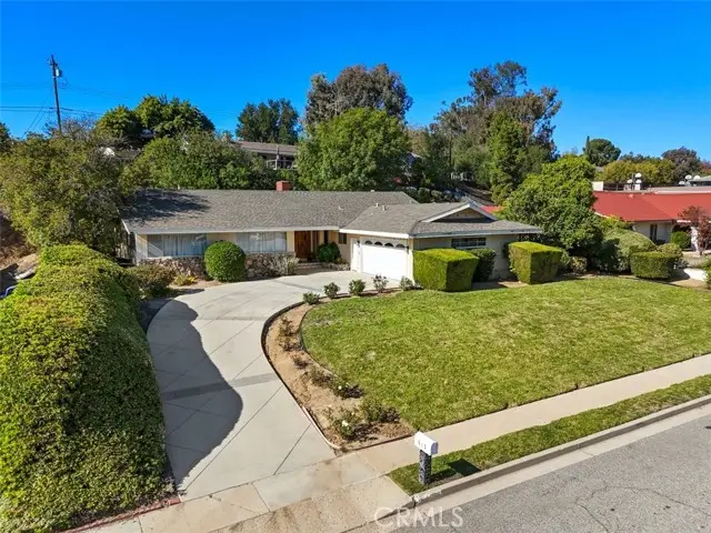 615 Camino Verde, Thousand Oaks, CA 91360 - Image #1