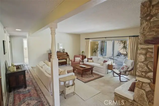 615 Camino Verde, Thousand Oaks, CA 91360 - Image #2