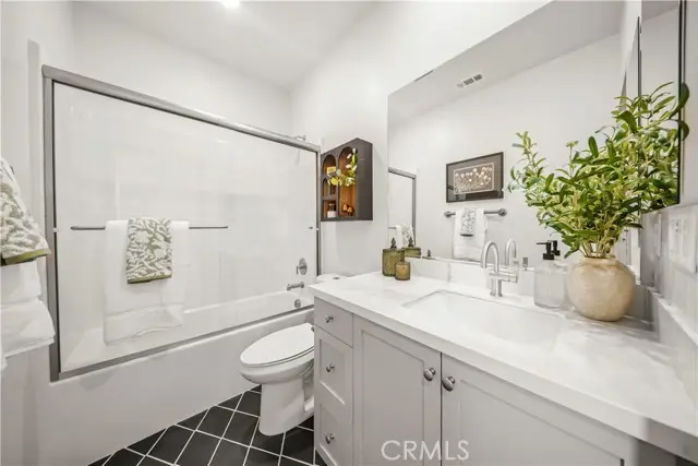 2857 Via Descanso, Camarillo, CA 93012 - Image #2