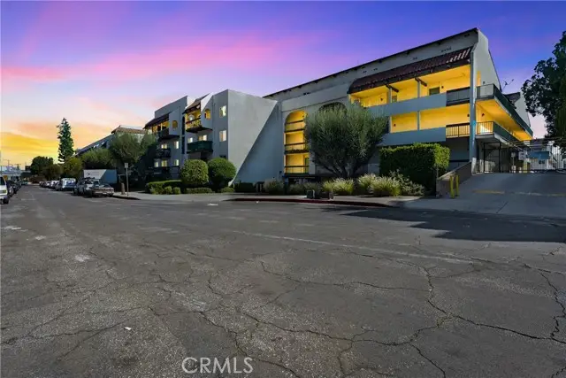 5460 White Oak #G213, Encino, CA 91316 - Image #2